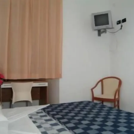 Hotel Acquario 3*