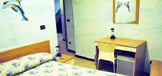 Hotel Acquario 3*