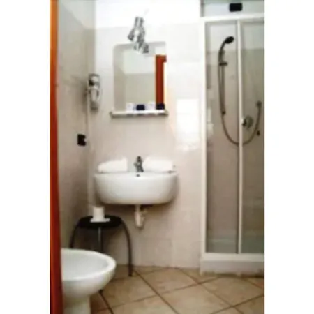 Hotel Acquario 3*